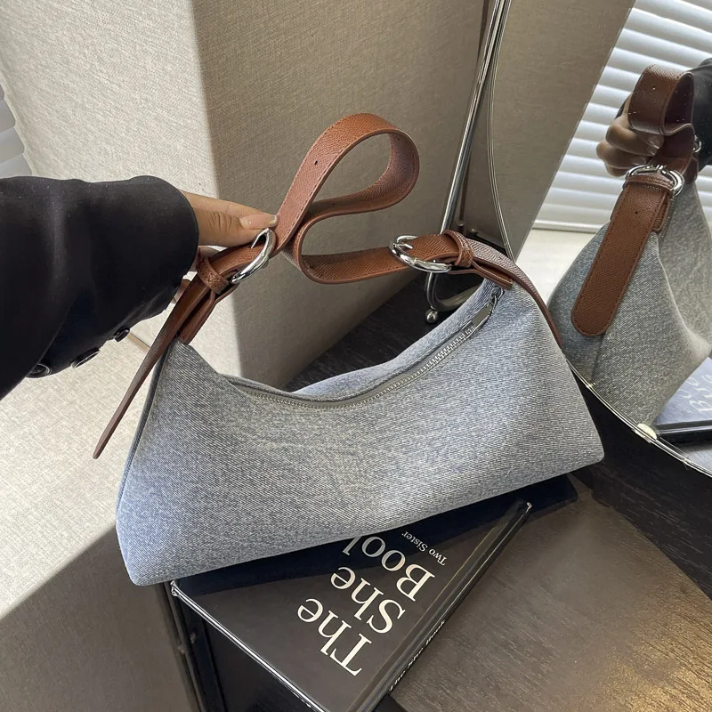 French Style Cloth Underarm Shopper Purse Women Bag Chain Handbag Tote Female Retro Denim Shoulder Crossbody Bag Sacm A Main
French Style Cloth Underarm Shopper Purse Women Bag Chain Handbag Tote Female Retro Denim Shoulder Crossbody Bag Sacm A Main