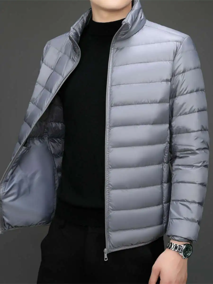 Мужская легкая хлопковая куртка с флисовой подкладкой, с капюшоном, осенне-зимняя, новая, теплая, морозостойкая, повседневная, свободного кроя.
Мужская легкая хлопковая куртка с флисовой подкладкой, с капюшоном, осенне-зимняя, новая, теплая, морозостойкая, повседневная, свободного кроя.