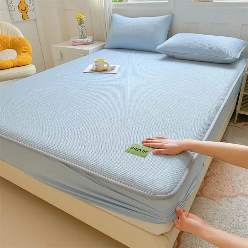 Washable Summer Ice Silk Bean Bed Canopy Three-Piece Set Full Coverage Soft Air Conditioning Mat Skin-Friendly High Quality
Washable Summer Ice Silk Bean Bed Canopy Three-Piece Set Full Coverage Soft Air Conditioning Mat Skin-Friendly High Quality