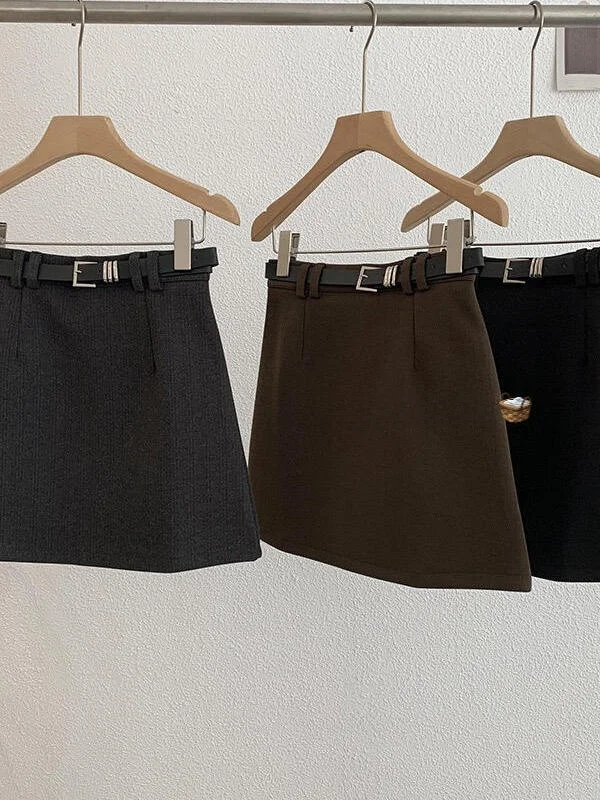 High Waist A-Line Skirt Women's Woolen Short Skirt Slimming Anti-Light Black Dress Spring Autumn New Arrival
High Waist A-Line Skirt Women's Woolen Short Skirt Slimming Anti-Light Black Dress Spring Autumn New Arrival
