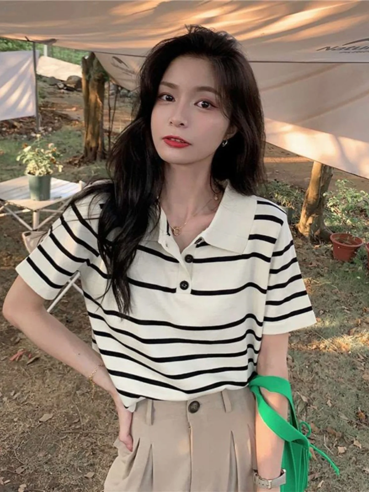 Воротник в полоску контрастного цвета в стиле ретро ort Sve Трикотажная основа из ледяного шелка irt Sweet Sle Прямой топ без рукавов Летний модный ...
Воротник в полоску контрастного цвета в стиле ретро ort Sve Трикотажная основа из ледяного шелка irt Sweet Sle Прямой топ без рукавов Летний модный ...