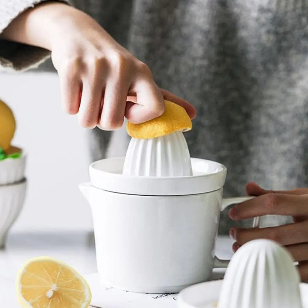 1Pcs Ceramic Manual Fruit Juicer Cup for Oranges Lemons Watermelon Fast Easy Juice Extraction Compact Portable Healthy Safe
1Pcs Ceramic Manual Fruit Juicer Cup for Oranges Lemons Watermelon Fast Easy Juice Extraction Compact Portable Healthy Safe