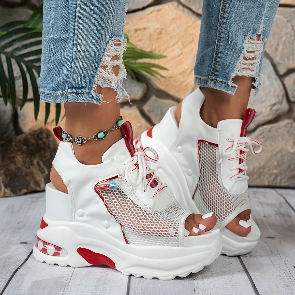 Sports sandals 2026 summer new hollow-out mesh shoes breathable comfortable versatile thick-soled platform casual shoes
Sports sandals 2026 summer new hollow-out mesh shoes breathable comfortable versatile thick-soled platform casual shoes