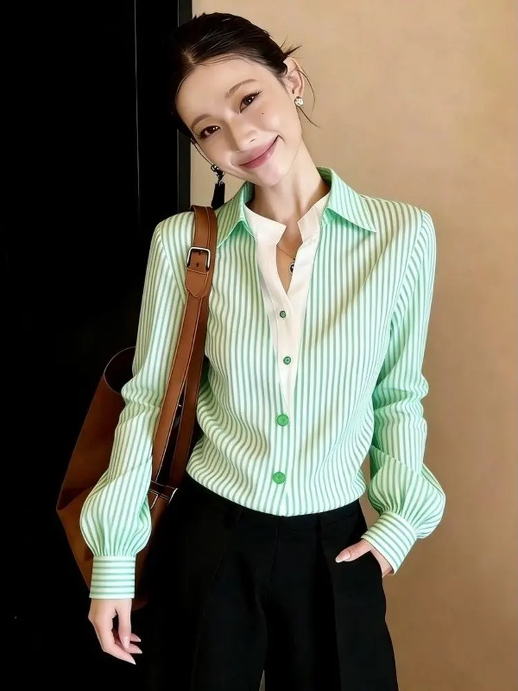 2026 New Commute Style Women's Long Sleeve Striped Shirt Slimming Versatile Flip Collar Top for Middle Age Ladies Commute Wear
2026 New Commute Style Women's Long Sleeve Striped Shirt Slimming Versatile Flip Collar Top for Middle Age Ladies Commute Wear