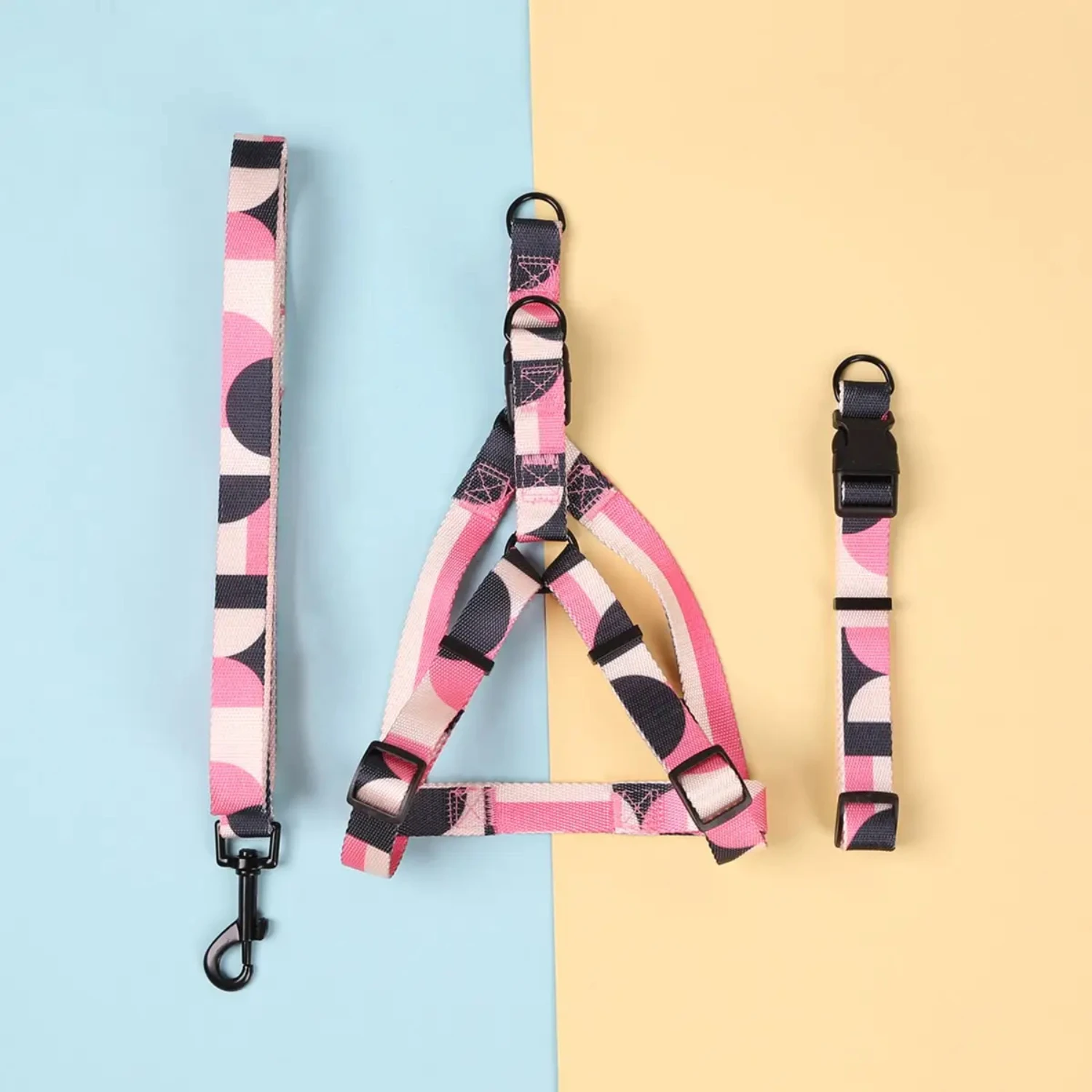 Dog Harness and Leash - Abstract Patchwork Colors - Comfortable Adjustable Size - Suitable Dogs Outdoor Activities Dog supplies
Dog Harness and Leash - Abstract Patchwork Colors - Comfortable Adjustable Size - Suitable Dogs Outdoor Activities Dog supplies