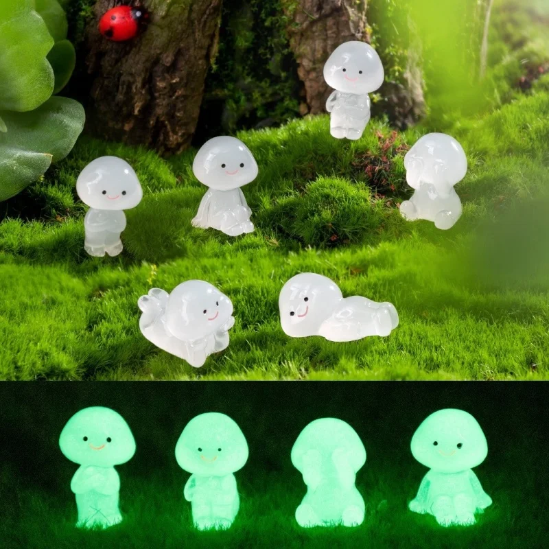 Glow in Dark Cartoon Small People Figurines Resin Crafts Cute DIY Little Man Statue Moss Microscape Mini Car Desktop Decor
Glow in Dark Cartoon Small People Figurines Resin Crafts Cute DIY Little Man Statue Moss Microscape Mini Car Desktop Decor
