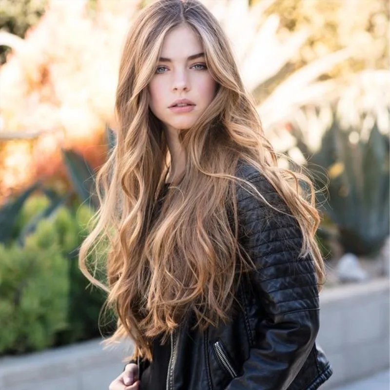 Женский модный длинный волнистый синтетический парик золотисто-коричневого цвета
Женский модный длинный волнистый синтетический парик золотисто-коричневого цвета