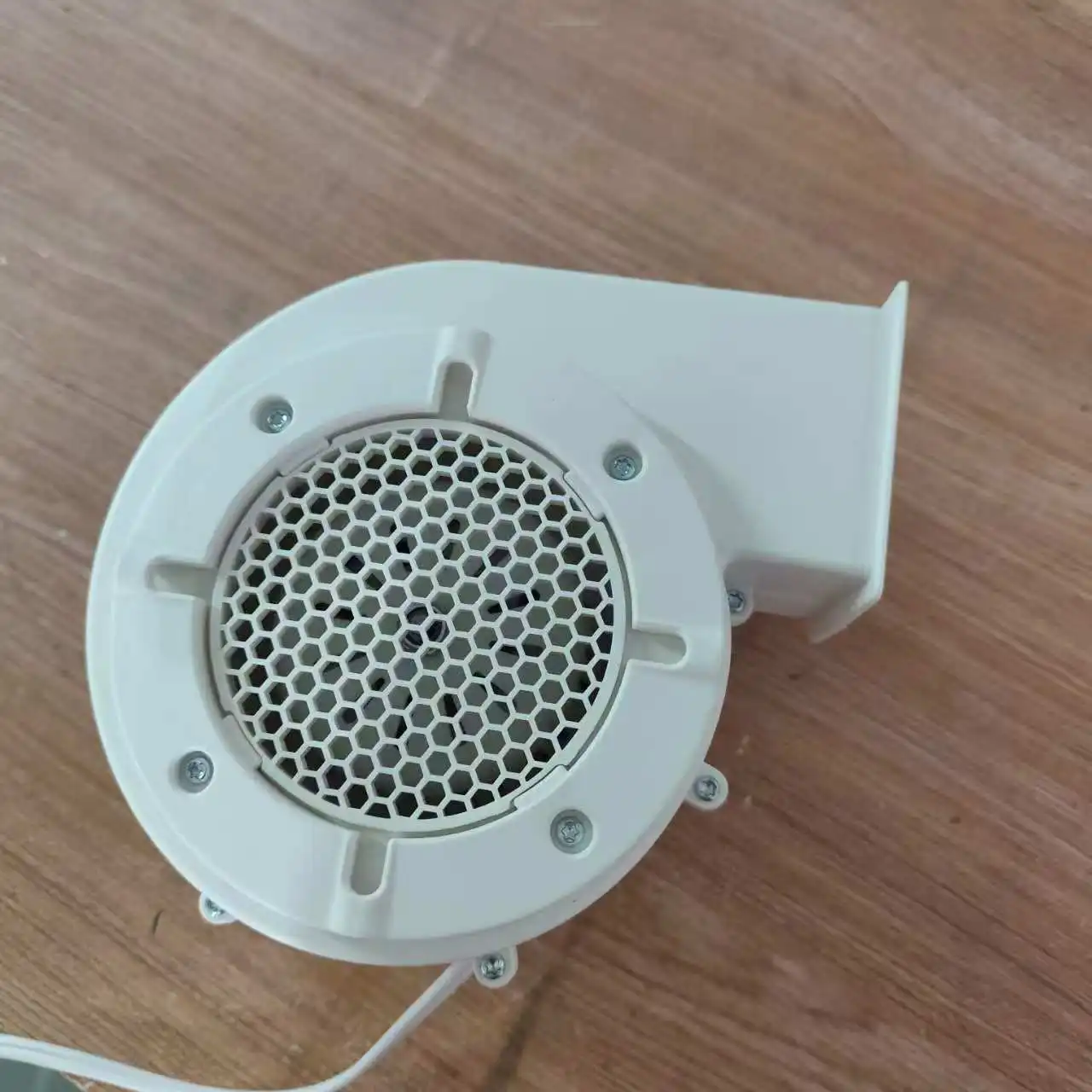 Popular Quality Efficient Inflatable Air Blower 60W 85W 110W for Promotional Inflatables and Event Props
Popular Quality Efficient Inflatable Air Blower 60W 85W 110W for Promotional Inflatables and Event Props