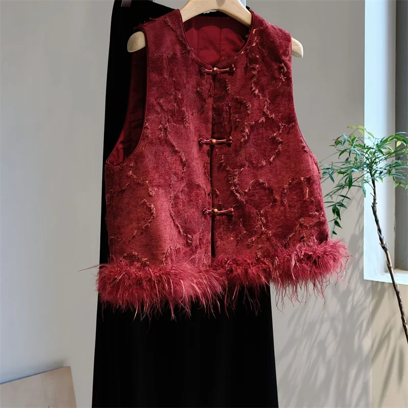 Chinese red National Wind Vest Female Young Age-Reducing Fashion Single-breasted Cotton Vest Jacket Ostrich Hair Women's Vest
Chinese red National Wind Vest Female Young Age-Reducing Fashion Single-breasted Cotton Vest Jacket Ostrich Hair Women's Vest