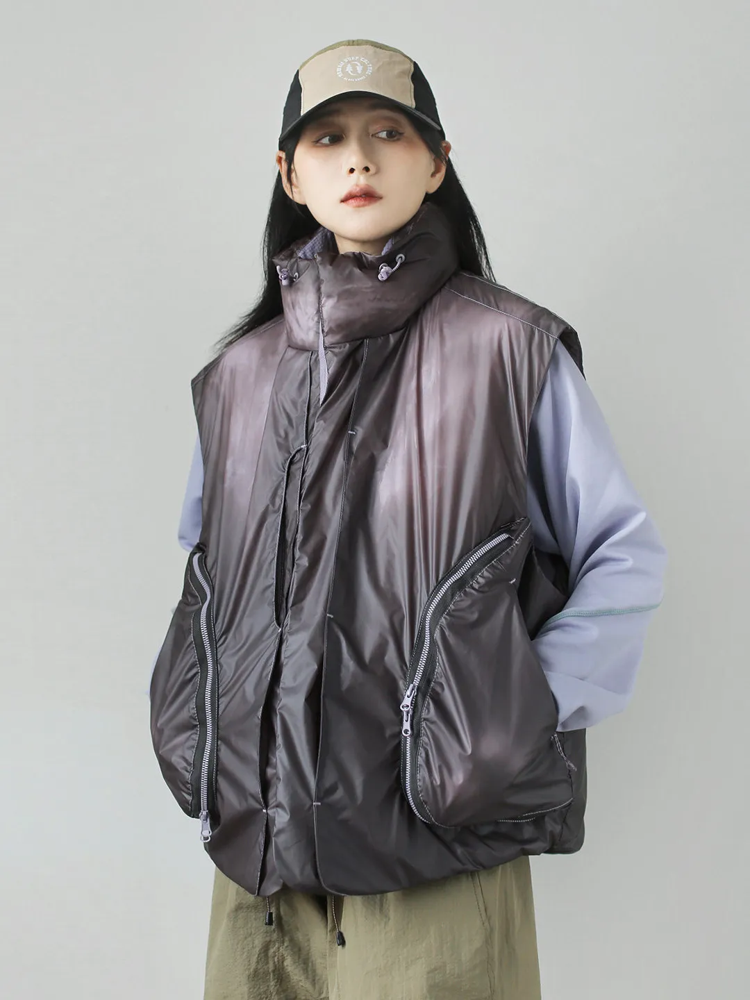 Уличный терможилет с изменением цвета, функциональный, с множеством карманов, теплый, молодежный, на молнии, цветной
Уличный терможилет с изменением цвета, функциональный, с множеством карманов, теплый, молодежный, на молнии, цветной