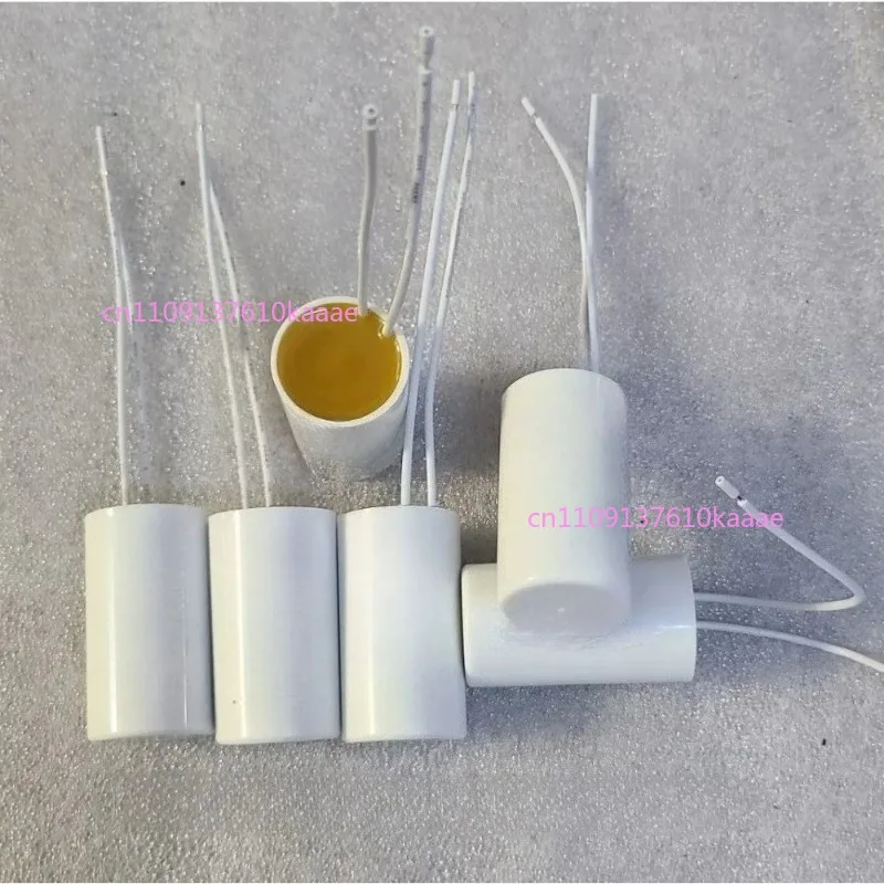 1Uf 2uf 2.5uf 3uf 3.5uf 400V Wall-hung Boiler Water Pump Motor Running Stepless Capacitor
1Uf 2uf 2.5uf 3uf 3.5uf 400V Wall-hung Boiler Water Pump Motor Running Stepless Capacitor