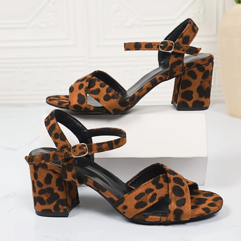 Women's Leopard Print Thick Heel Sandals Summer New Open Toe Thick Soles High Heels Large Size Ladies Sexy Party Dress Shoes
Women's Leopard Print Thick Heel Sandals Summer New Open Toe Thick Soles High Heels Large Size Ladies Sexy Party Dress Shoes