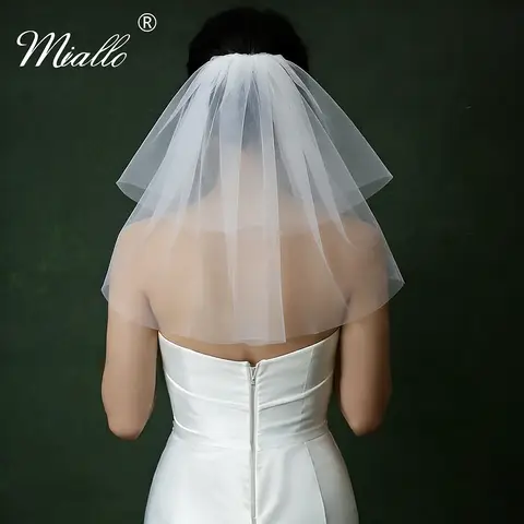 Miallo Bridal Short Veil White Simple Double-layer Veil for Bachelorette Party Suitable for Women and Girls With Combs
