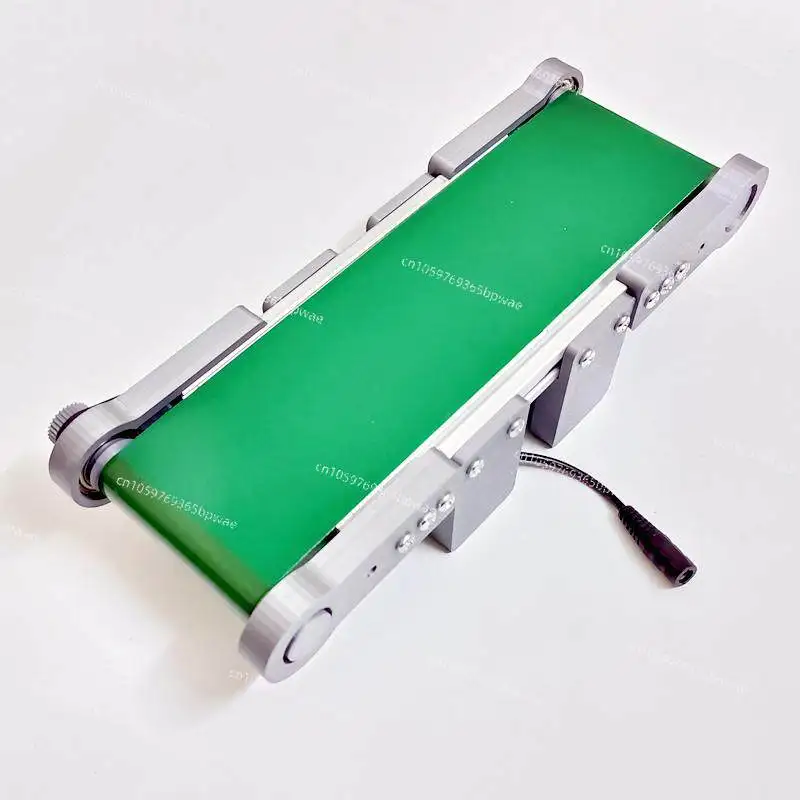 Adjustable Speed Desktop Conveyor Belt Conveyor Assembly Line Model Popular Science Friction Experiment DIY Production 30/50cm
Adjustable Speed Desktop Conveyor Belt Conveyor Assembly Line Model Popular Science Friction Experiment DIY Production 30/50cm