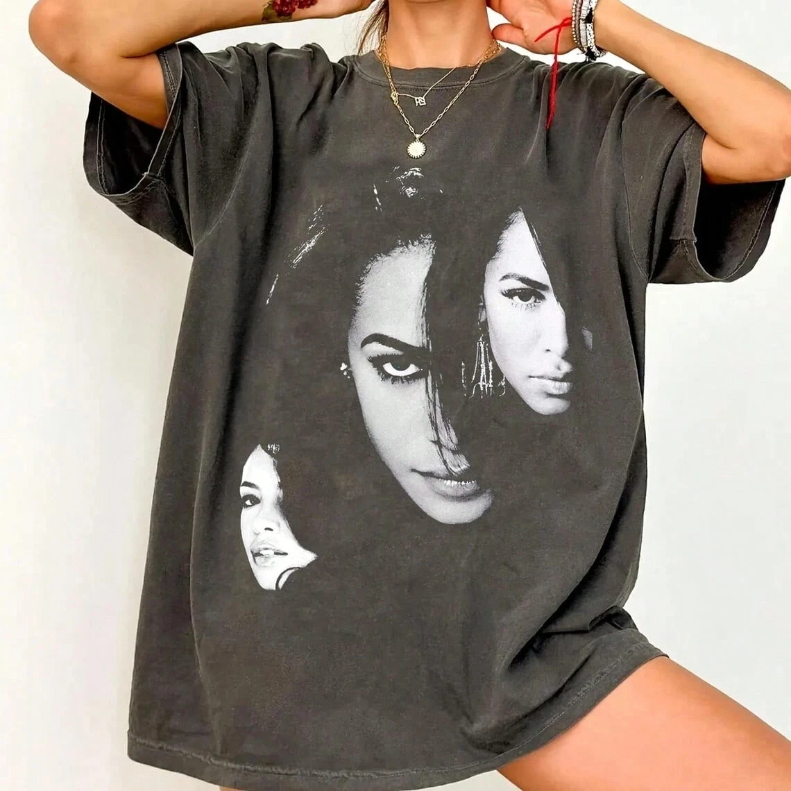 Women's Vintage Aaliyah T-Shirt Unisex Cotton Streetwear Oversized Loose Casual Short Sleeve Suitable for All Seasons
Women's Vintage Aaliyah T-Shirt Unisex Cotton Streetwear Oversized Loose Casual Short Sleeve Suitable for All Seasons