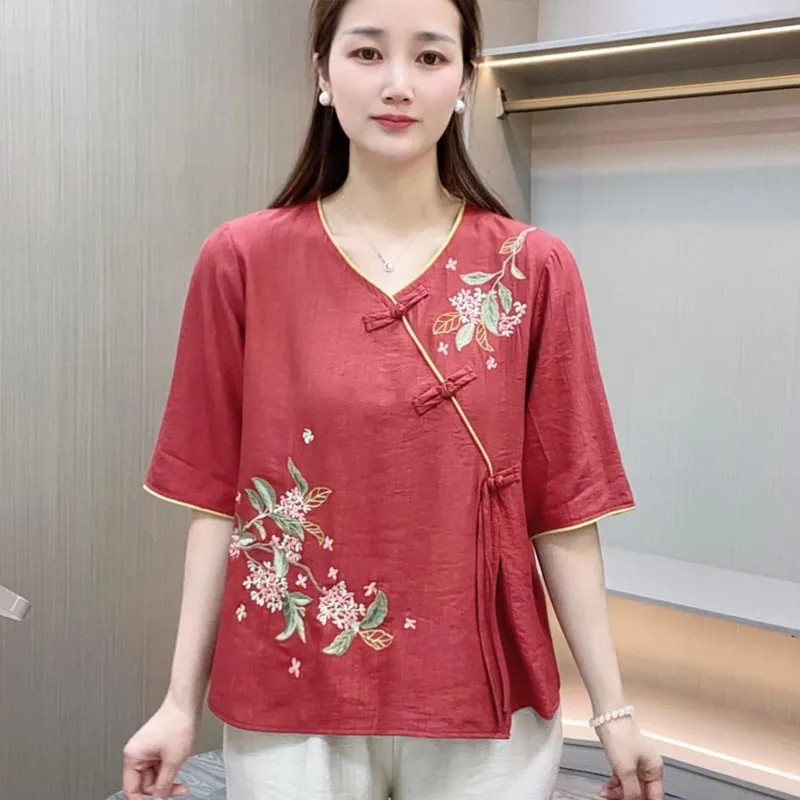Middle Aged Women Retro Chinese Embroidery Asymmetrical Button Blouse Summer Loose Bohemian Style Top
Middle Aged Women Retro Chinese Embroidery Asymmetrical Button Blouse Summer Loose Bohemian Style Top