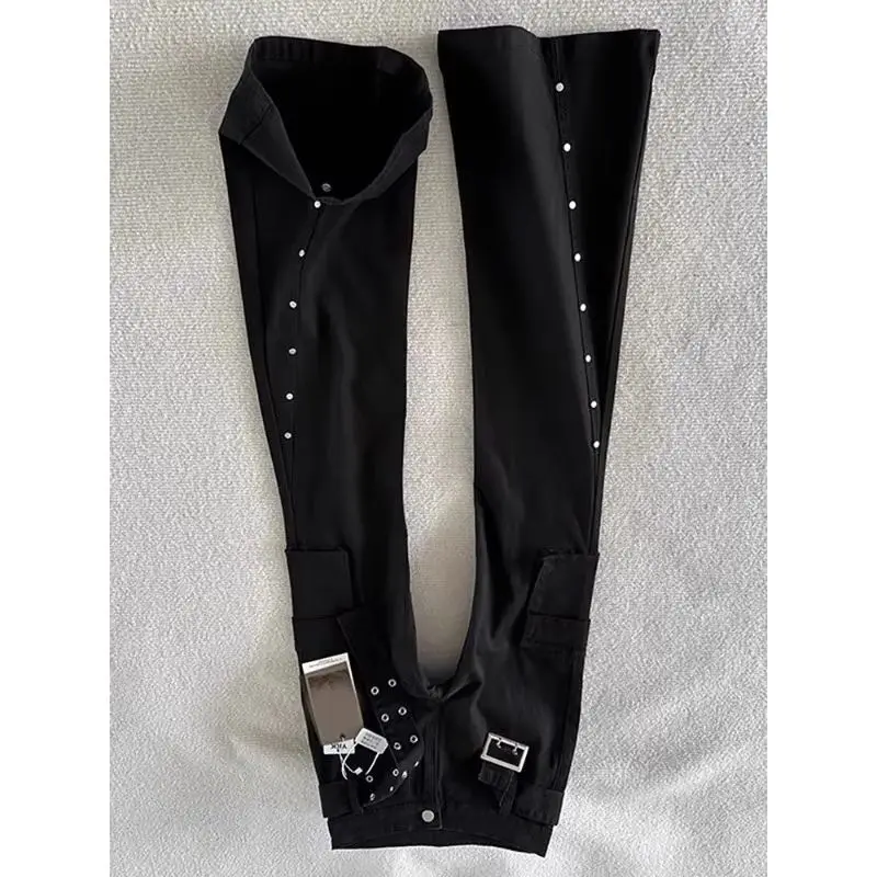European and American Fried Street Pants, Black Micro-flared Rivet Pants, Trendy American High Street Narrow Denim Cargo Pants
European and American Fried Street Pants, Black Micro-flared Rivet Pants, Trendy American High Street Narrow Denim Cargo Pants