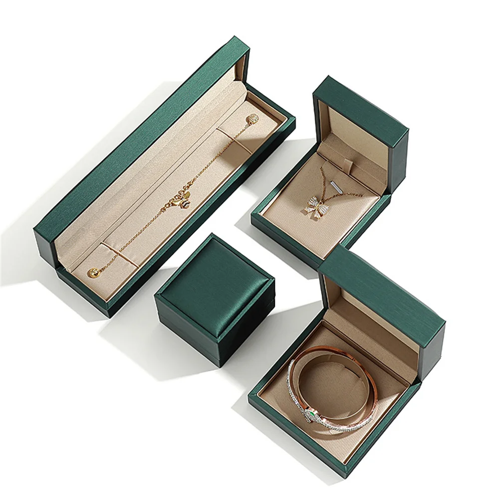 Green Red Leather Jewelry Box Ring Earring Bracelet Necklace Display Travel Jewelry Case Wedding Jewelry Packaging Box Joyero
Green Red Leather Jewelry Box Ring Earring Bracelet Necklace Display Travel Jewelry Case Wedding Jewelry Packaging Box Joyero