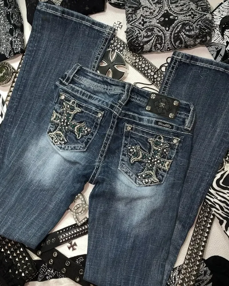 Gothic Embroidery High Waited Jeans Woman Street Harajuku Hip Hop Vintage Y2k Baggy Jeans Women Casual Black Jeans Pants Women
Gothic Embroidery High Waited Jeans Woman Street Harajuku Hip Hop Vintage Y2k Baggy Jeans Women Casual Black Jeans Pants Women