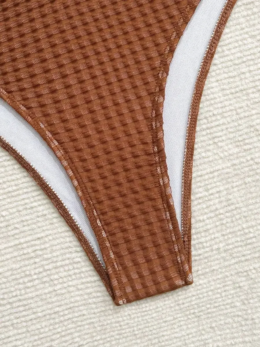 Women Solid Textured Waffle Fabric Strapless Swimsuit Set Beach Vacation
Women Solid Textured Waffle Fabric Strapless Swimsuit Set Beach Vacation