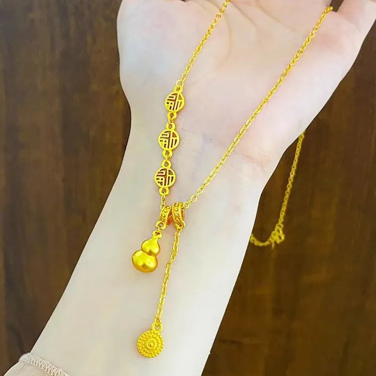 Luxurious 24K gold, complete and prosperous, fringed gourd-shaped clavicle chain, new Chinese style necklace
Luxurious 24K gold, complete and prosperous, fringed gourd-shaped clavicle chain, new Chinese style necklace