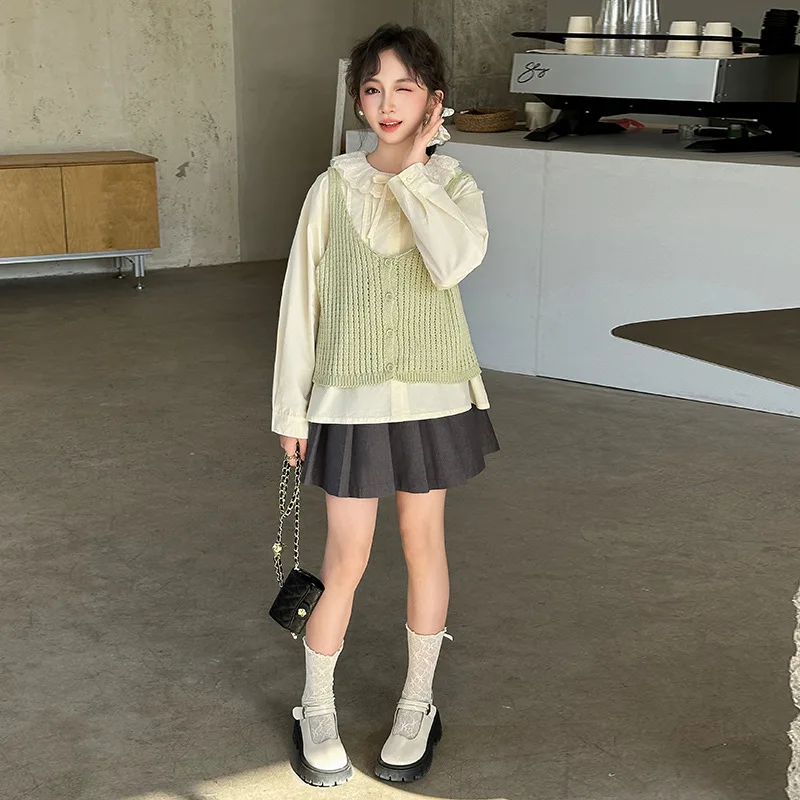 Корейский детский топ для девочек, осенняя рубашка с бантом и воротником «Питер Пэн» для девочек-подростков, однобортный вязаный жилет
Корейский детский топ для девочек, осенняя рубашка с бантом и воротником «Питер Пэн» для девочек-подростков, однобортный вязаный жилет