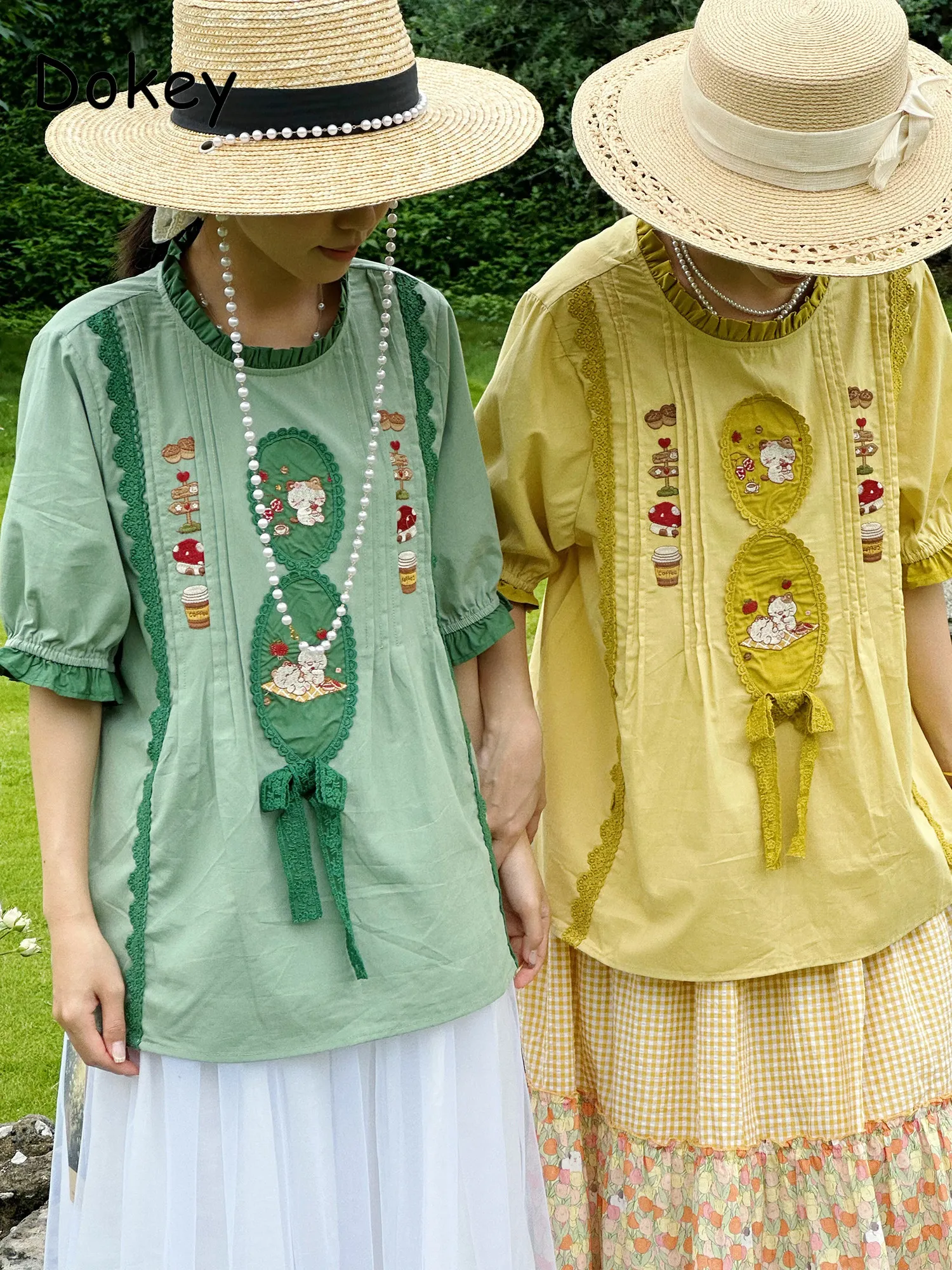 Vintage Embroidery Lace lolita shirt Women Summer O-Neck Short Sleeve Pullover Female Japanese Mori Girl Loose Cotton Linen Tops
Vintage Embroidery Lace lolita shirt Women Summer O-Neck Short Sleeve Pullover Female Japanese Mori Girl Loose Cotton Linen Tops