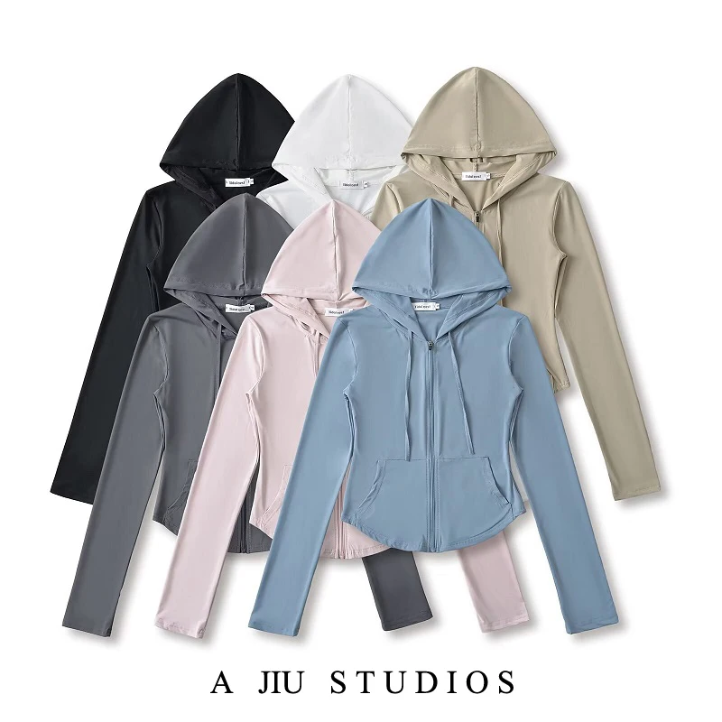 Легкая толстовка с капюшоном Street Sle Spor Long Sve, летняя тонкая женская модная солнцезащитная куртка на молнии, повседневный дышащий топ
Легкая толстовка с капюшоном Street Sle Spor Long Sve, летняя тонкая женская модная солнцезащитная куртка на молнии, повседневный дышащий топ