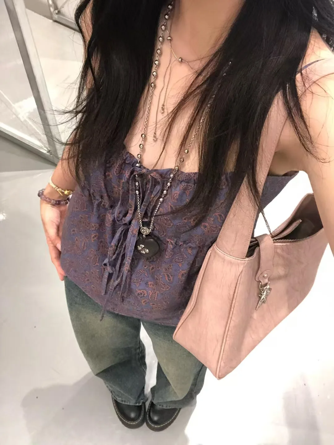 Chendei Korean Sle Loose Strapl Vest Women Summer Casual Floral Knot Tied Top No Sve Bal Blouse
Chendei Korean Sle Loose Strapl Vest Women Summer Casual Floral Knot Tied Top No Sve Bal Blouse