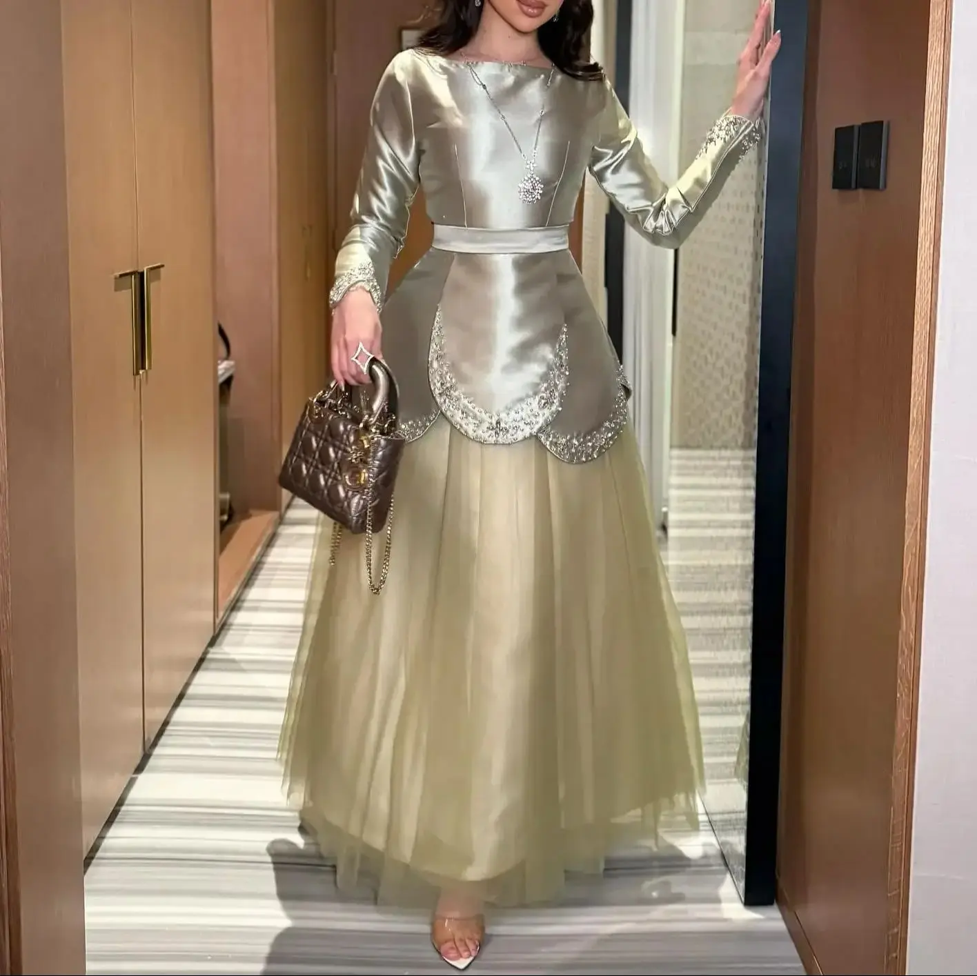 customized Long Sleeves Prom Dresses Birthday Dubai Saudi Arabic Evening Gowns Ankle Length Formal Occasion Party Dresses
customized Long Sleeves Prom Dresses Birthday Dubai Saudi Arabic Evening Gowns Ankle Length Formal Occasion Party Dresses