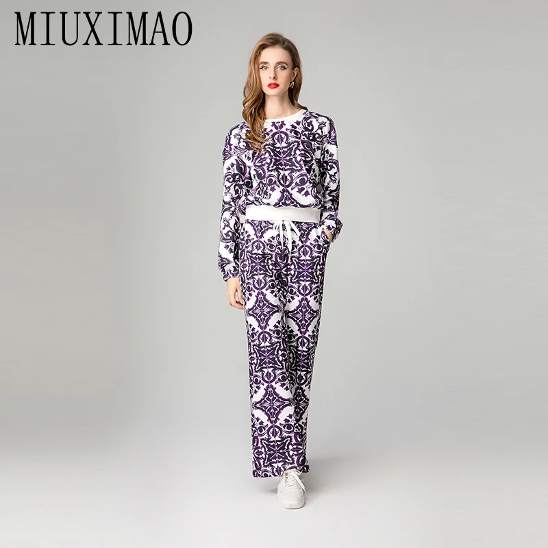 MIUXIMAO 2025 весенне-осенний комплект из двух предметов, модный тонкий топ с рукавами синего и белого фарфорового принта, длинные брюки, костюм, женские платья
MIUXIMAO 2025 весенне-осенний комплект из двух предметов, модный тонкий топ с рукавами синего и белого фарфорового принта, длинные брюки, костюм, женские платья