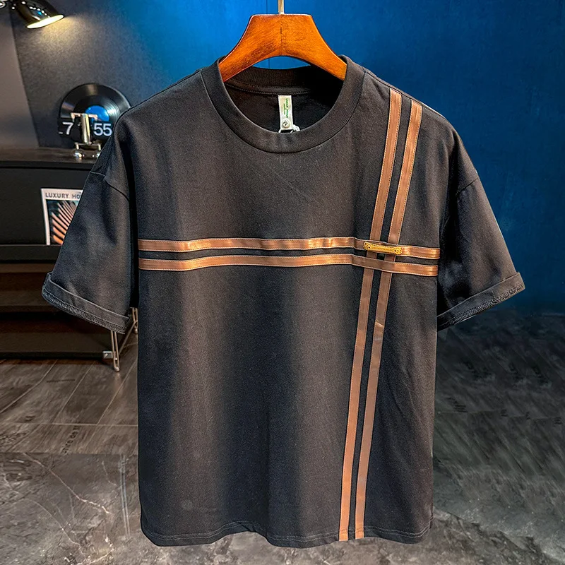 Splicing short sleeved T-shirt with summer print, loose and trendy round neck men's clothing, 2025 new base men's top
Splicing short sleeved T-shirt with summer print, loose and trendy round neck men's clothing, 2025 new base men's top