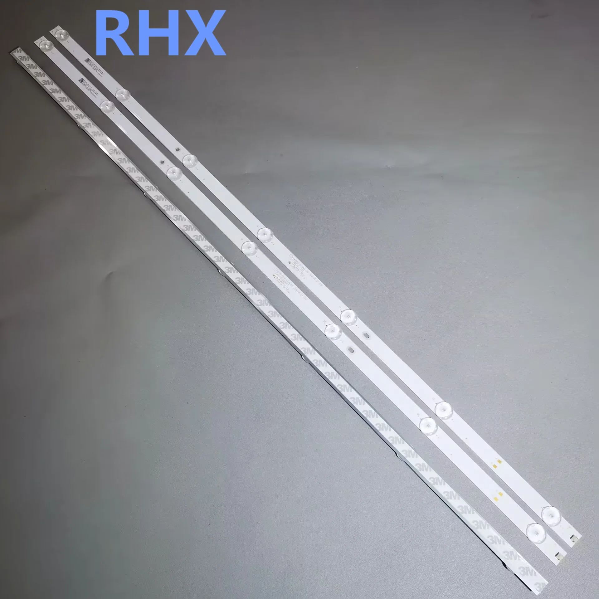 LED strip For 40 inch assembly machine GC40D07-ZC52AG-02 303GC400033 backlight strip lamp tube aluminum plate 77CM
LED strip For 40 inch assembly machine GC40D07-ZC52AG-02 303GC400033 backlight strip lamp tube aluminum plate 77CM