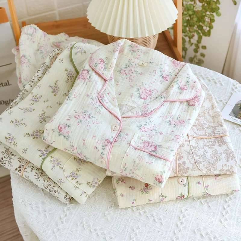 Autumn Long Sleeve Cotton Double Gauze Pajamas for Women Loose and Casual Plus Size Loungewear Lapel Flower Print Sleepwear
Autumn Long Sleeve Cotton Double Gauze Pajamas for Women Loose and Casual Plus Size Loungewear Lapel Flower Print Sleepwear