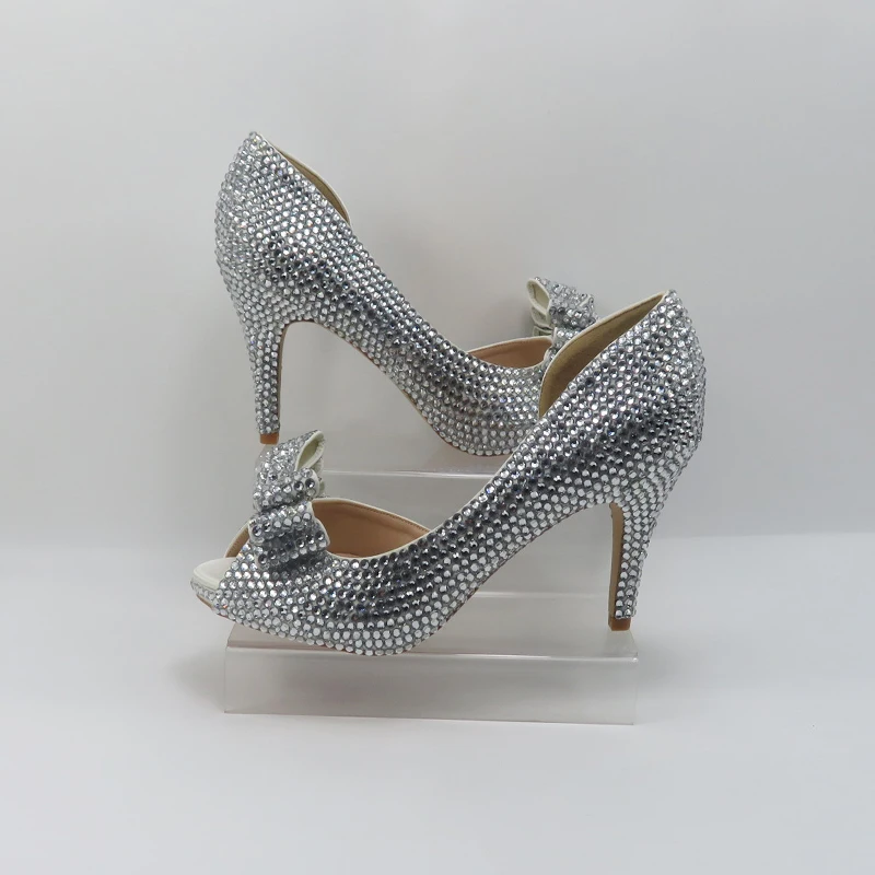 Silver rhinestone fashion Bridal Wedding shoes with matching woman Open Toe party dress shoes Platform shoes
Silver rhinestone fashion Bridal Wedding shoes with matching woman Open Toe party dress shoes Platform shoes