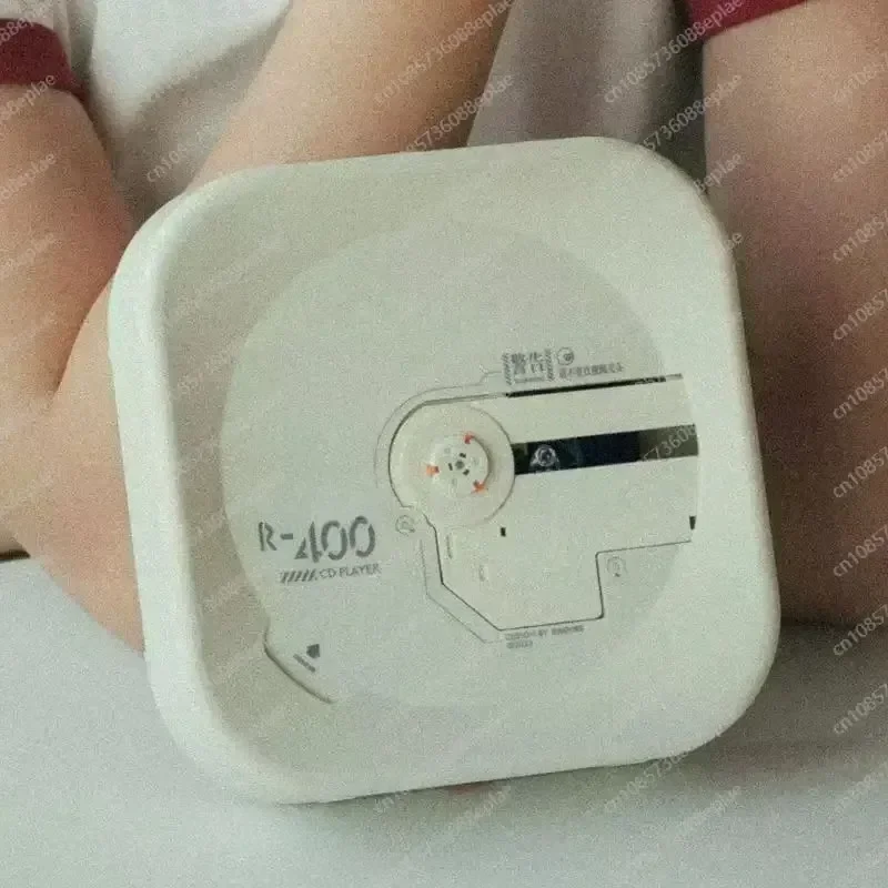 R400 Ретро CD-плеер перезаряжаемый Bluetooth 5,3 профессиональный альбом для прослушивания портативный высококачественный музыкальный Walkman праздничные подарки
R400 Ретро CD-плеер перезаряжаемый Bluetooth 5,3 профессиональный альбом для прослушивания портативный высококачественный музыкальный Walkman праздничные подарки