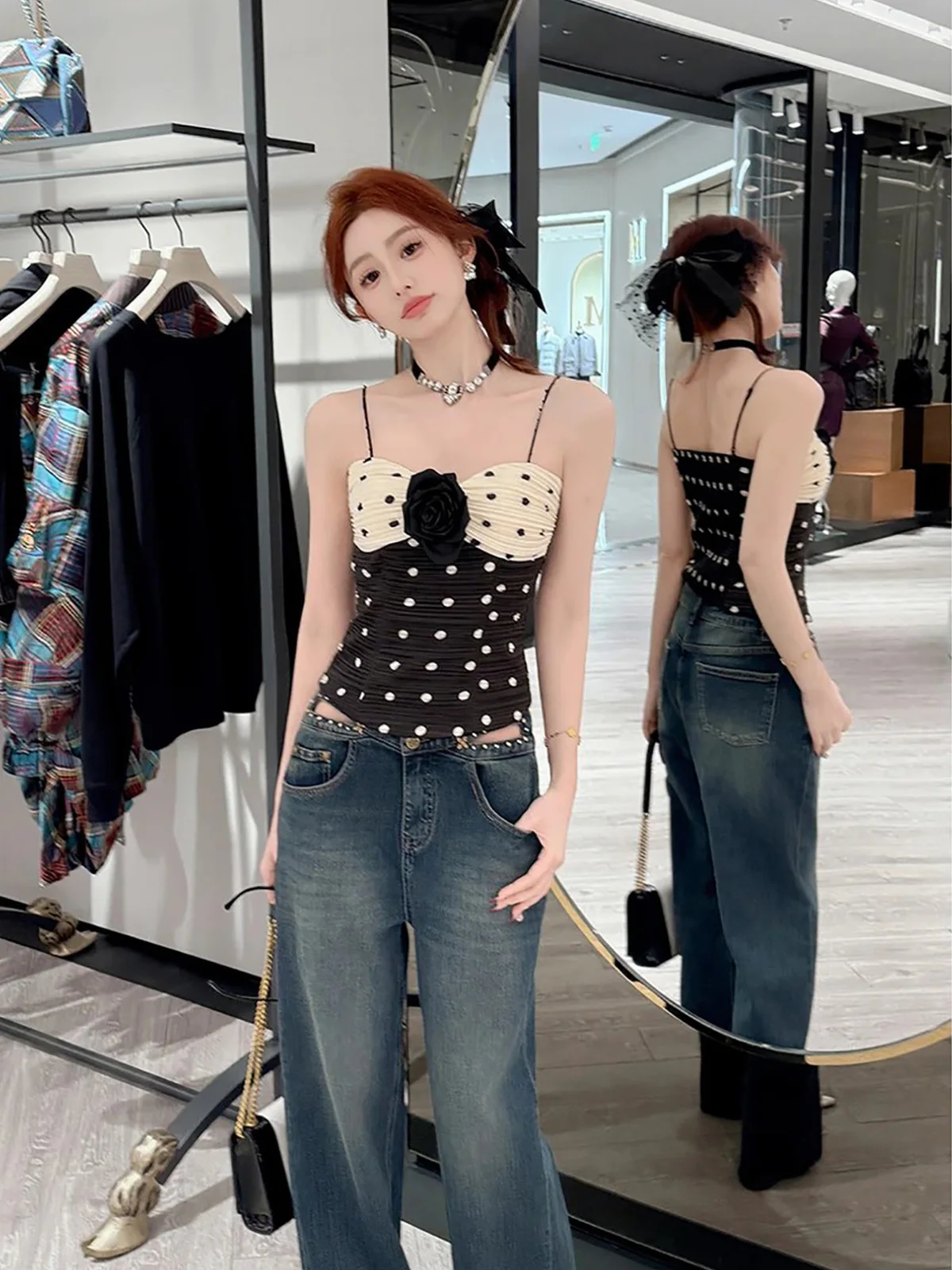 Модный жилет с завязками на талии в горошек от Yuxiao Xiao из праздничной коллекции, смесь полиэстера и спандекса
Модный жилет с завязками на талии в горошек от Yuxiao Xiao из праздничной коллекции, смесь полиэстера и спандекса