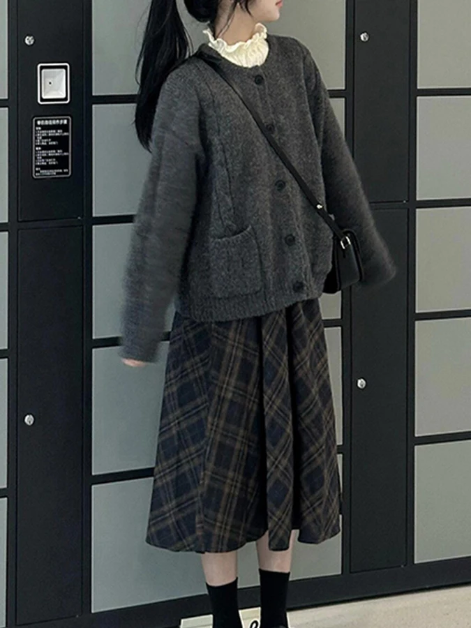 ay Knitted Open Cardigan Sweater Women's Loose Outerwear 2025 Autumn Sle Soft Lazy Sle Top Warmth sion Long Sve
ay Knitted Open Cardigan Sweater Women's Loose Outerwear 2025 Autumn Sle Soft Lazy Sle Top Warmth sion Long Sve