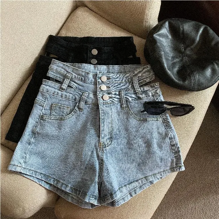 High Waist Hollow out Slimming Denim Shorts Women's Summer Fashionable Wide Leg Pants Korean Style Straight Cut Button Detail
High Waist Hollow out Slimming Denim Shorts Women's Summer Fashionable Wide Leg Pants Korean Style Straight Cut Button Detail