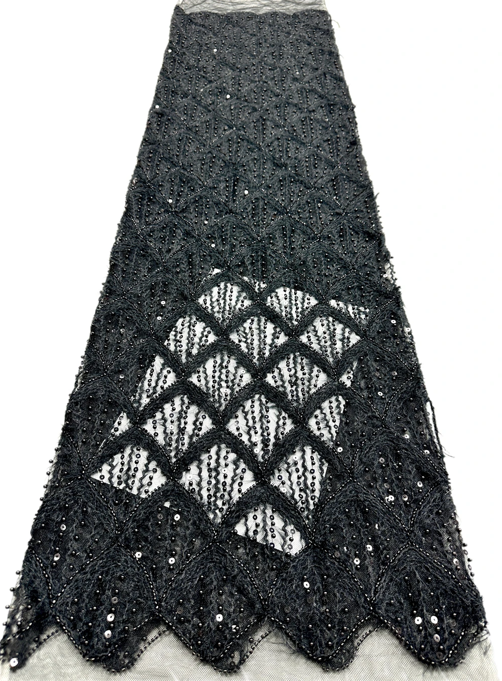 African Lace Fabric High Quality Handmade Beads Bridal Lace Fabric Luxury Sequins Beaded Embroidery for Wedding Dresses Sewing
African Lace Fabric High Quality Handmade Beads Bridal Lace Fabric Luxury Sequins Beaded Embroidery for Wedding Dresses Sewing