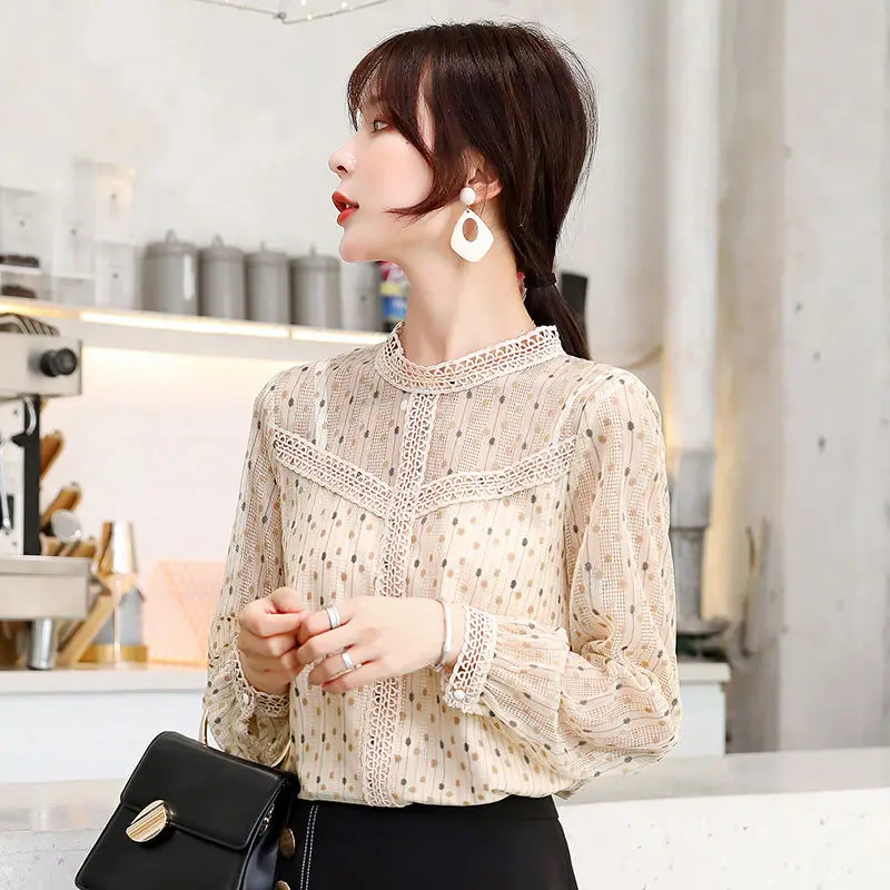 Stylish Loose Spliced Lace Polka Dot Blouse Female Clothing Spring Summer New Oversized Casual Pullovers All-match Sweet Shirt
Stylish Loose Spliced Lace Polka Dot Blouse Female Clothing Spring Summer New Oversized Casual Pullovers All-match Sweet Shirt