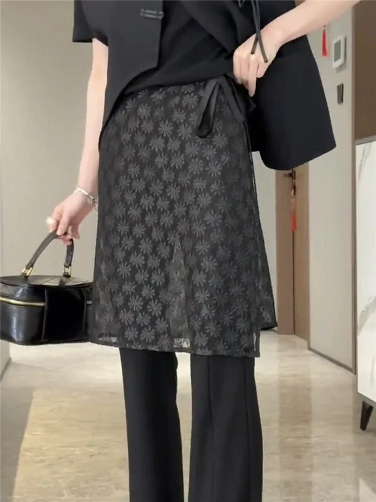 Korean Style Lace Embroidered Net Skirt Women's Fashionable Layered One-Piece Midi Skirt White A-Line Skirt Commute Style
Korean Style Lace Embroidered Net Skirt Women's Fashionable Layered One-Piece Midi Skirt White A-Line Skirt Commute Style
