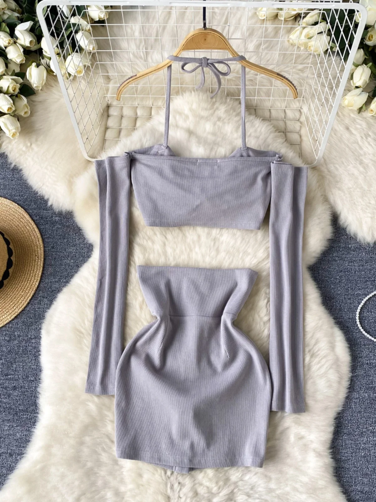 Trendy Hot Girl ort Crop Top+High Waist Skirt Two-Piece Set Sexy oulder Bared Ne Hanging Belly Button Exposure Bodycon ...
Trendy Hot Girl ort Crop Top+High Waist Skirt Two-Piece Set Sexy oulder Bared Ne Hanging Belly Button Exposure Bodycon ...