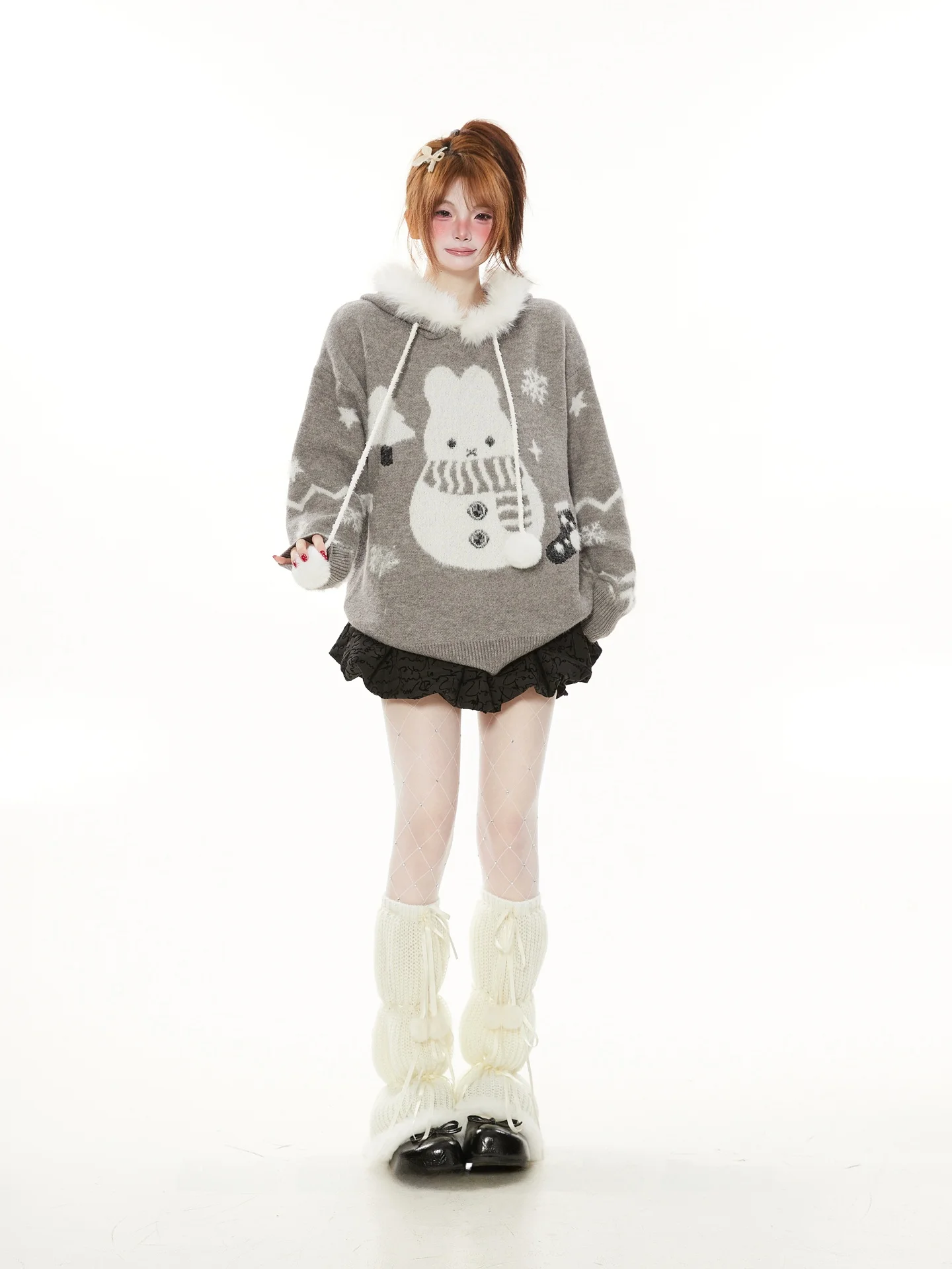 Милый вязаный свитер с капюшоном и вышивкой в виде снеговика для женщин, осенне-зимний, мягкий, из полиэстера и нейлона, повседневный, свободного кроя
Милый вязаный свитер с капюшоном и вышивкой в виде снеговика для женщин, осенне-зимний, мягкий, из полиэстера и нейлона, повседневный, свободного кроя