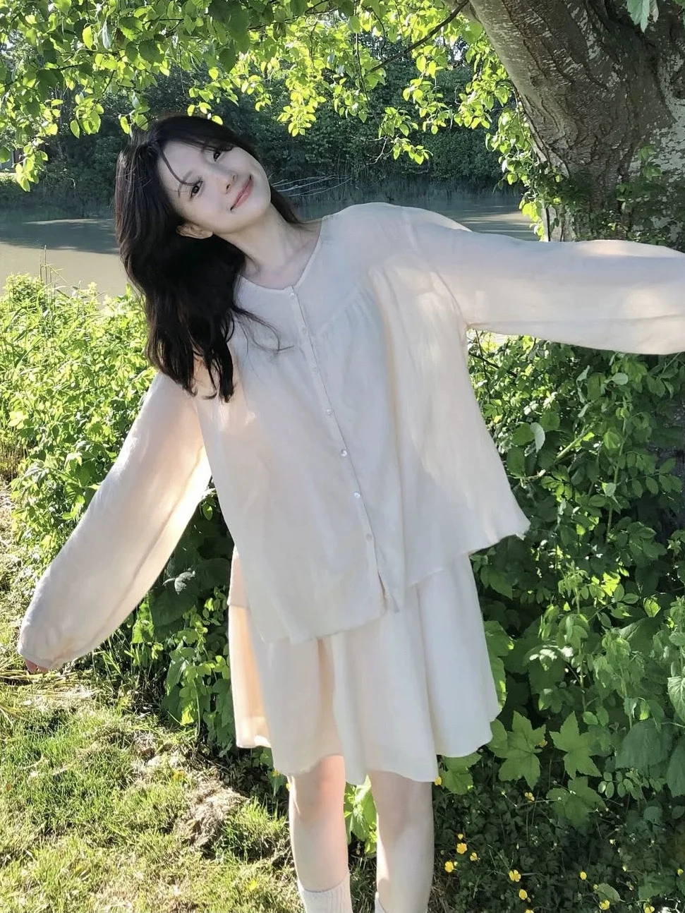 Summer New Women's Shirt Lantern Sleeve Pleated Skirt Set Breathable Loose Fit Long Sleeve Pure Color Fashion
Summer New Women's Shirt Lantern Sleeve Pleated Skirt Set Breathable Loose Fit Long Sleeve Pure Color Fashion