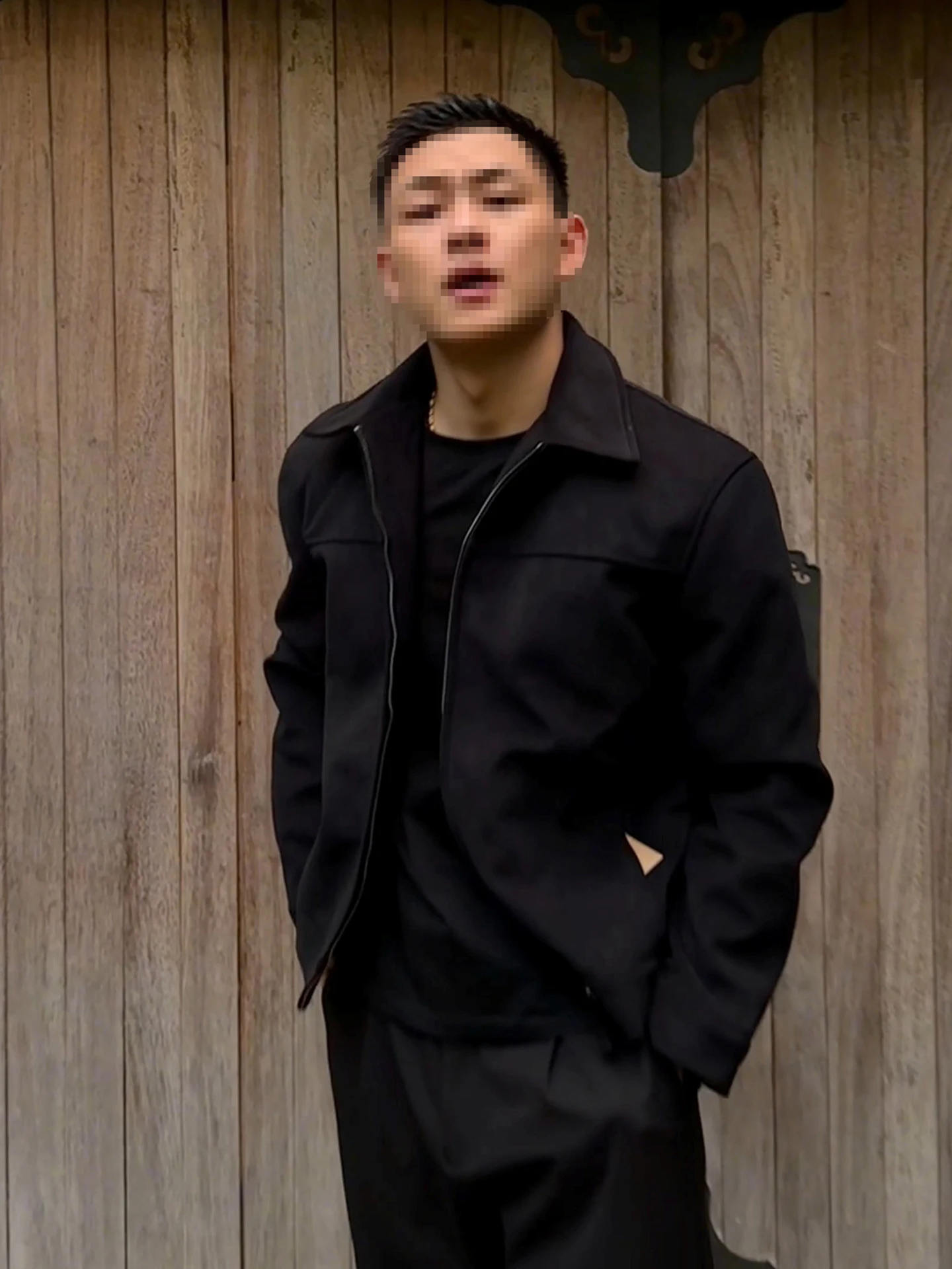 Мужская верхняя одежда в стиле ретро: замшевая куртка, осенне-зимняя, матовая, для активного отдыха, с дизайнерским воротником, премиум-качество, свободный крой, молодежный тренд
Мужская верхняя одежда в стиле ретро: замшевая куртка, осенне-зимняя, матовая, для активного отдыха, с дизайнерским воротником, премиум-качество, свободный крой, молодежный тренд