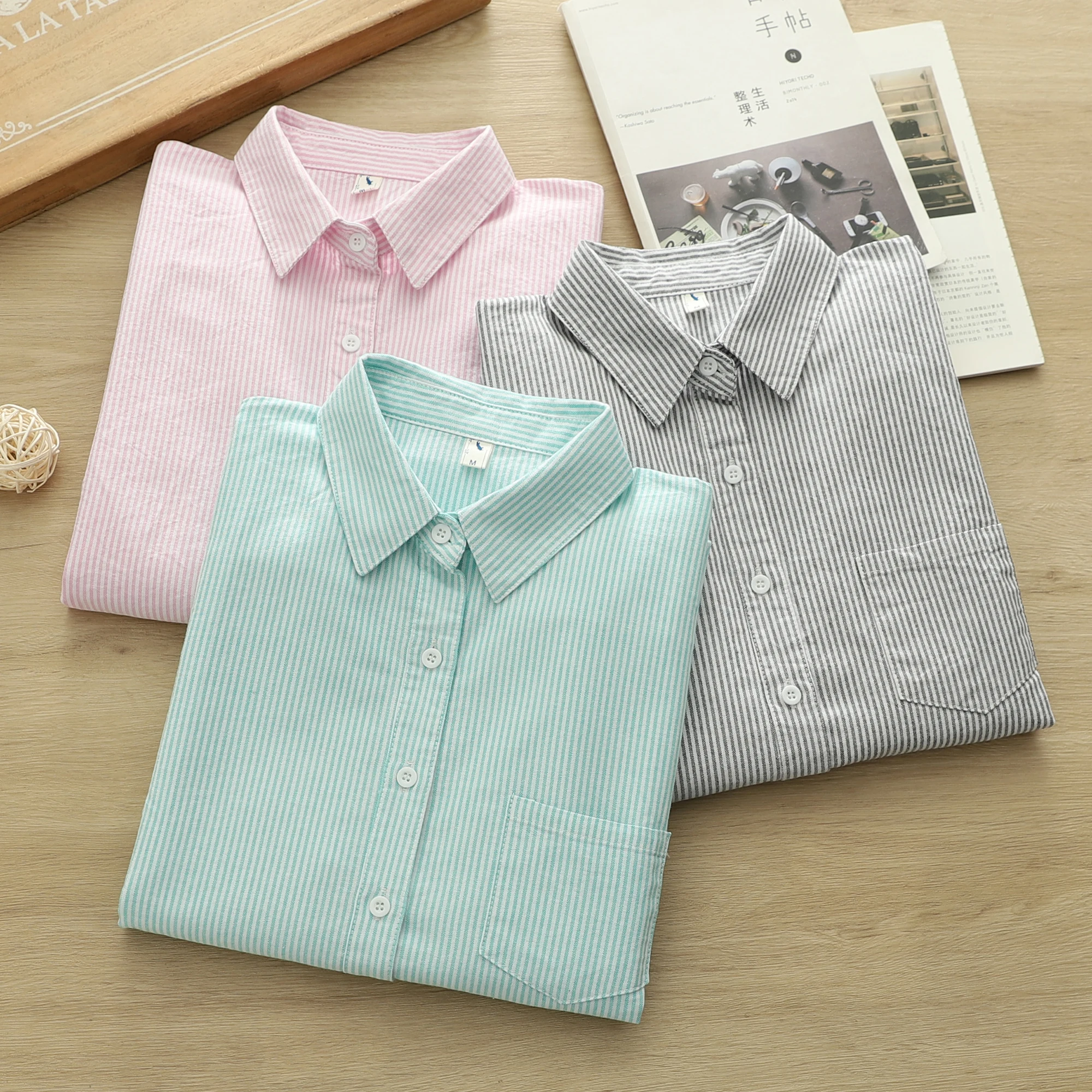 2026 Spring New High Quality Women 100% Cotton Blouse Female Oxford Fabice Cozy Soft Striped Bottom Shirt Women OL Blouses
2026 Spring New High Quality Women 100% Cotton Blouse Female Oxford Fabice Cozy Soft Striped Bottom Shirt Women OL Blouses