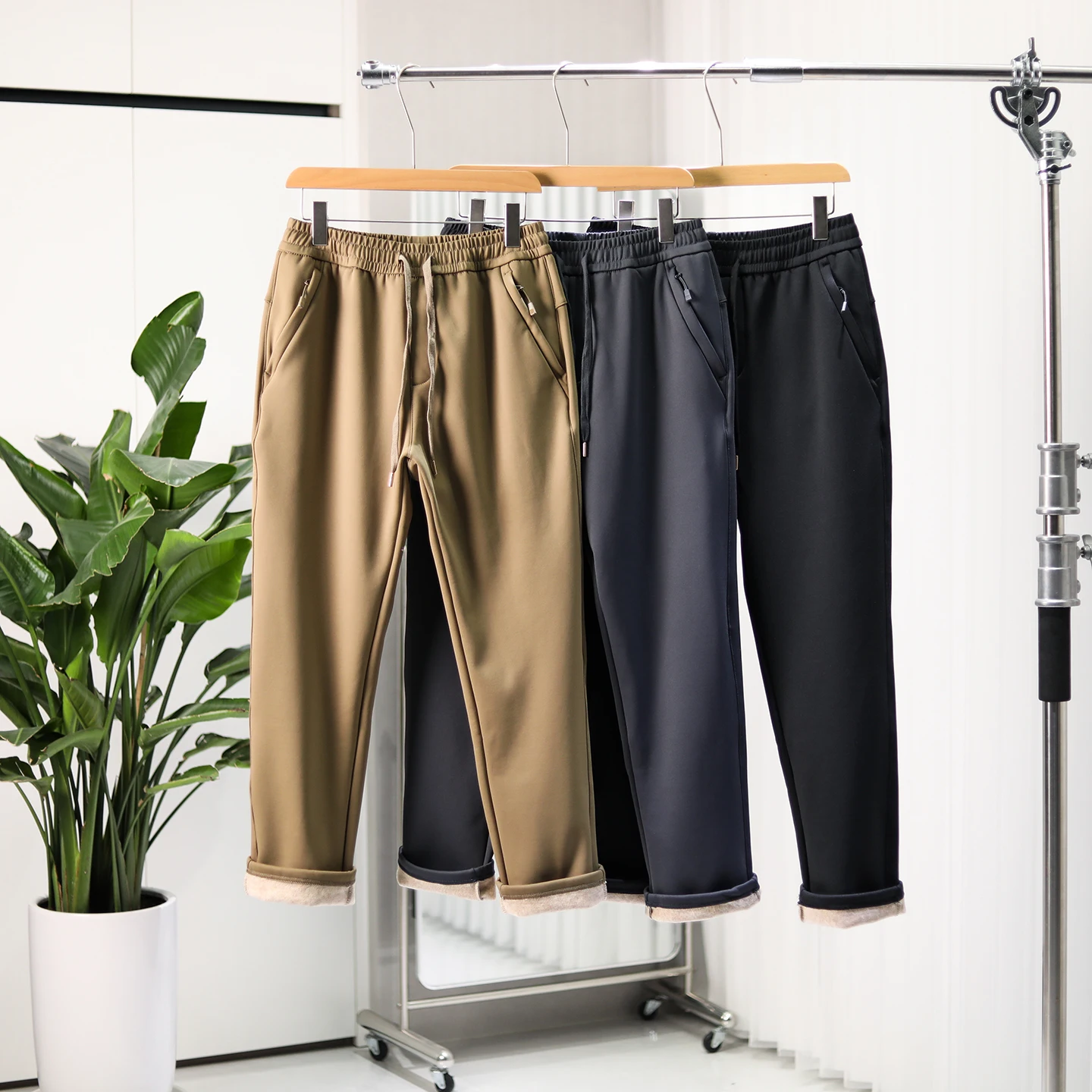 Tech Water-Resistant Wool Silk Blend Men's Winter Sports Casual Pants Elastic Waist Straight Leg Fce Lined High Elastici
Tech Water-Resistant Wool Silk Blend Men's Winter Sports Casual Pants Elastic Waist Straight Leg Fce Lined High Elastici