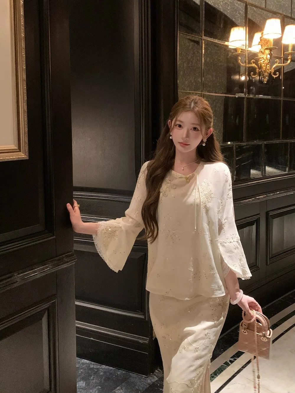 Ele NMIOK Chinese Sle Embroidered Lace Outfit Women's Faionable Autumn Two-Piece Set round Ne Long Sve Dr
Ele NMIOK Chinese Sle Embroidered Lace Outfit Women's Faionable Autumn Two-Piece Set round Ne Long Sve Dr