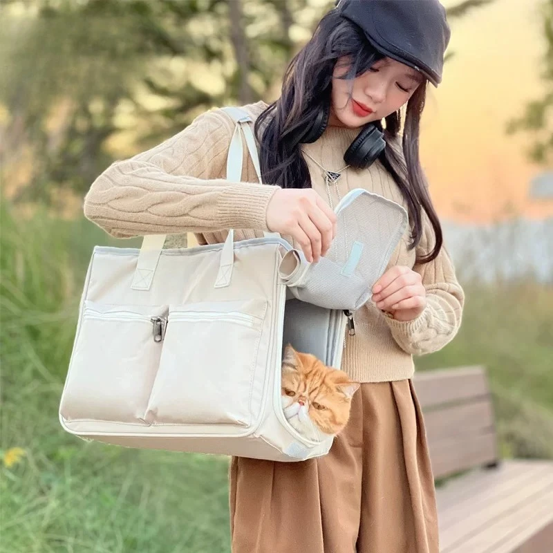 Cat bag out portable portable portable pet bag dog neutering winter windproof large capacity two cat bag carry
Cat bag out portable portable portable pet bag dog neutering winter windproof large capacity two cat bag carry